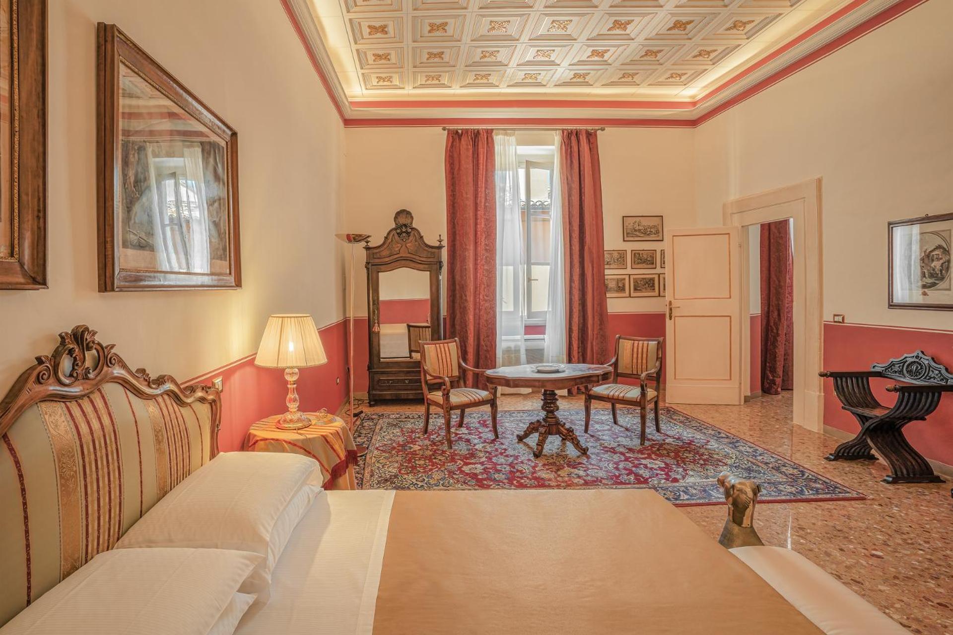 فندق فانوفي  Palazzo Rotati المظهر الخارجي الصورة